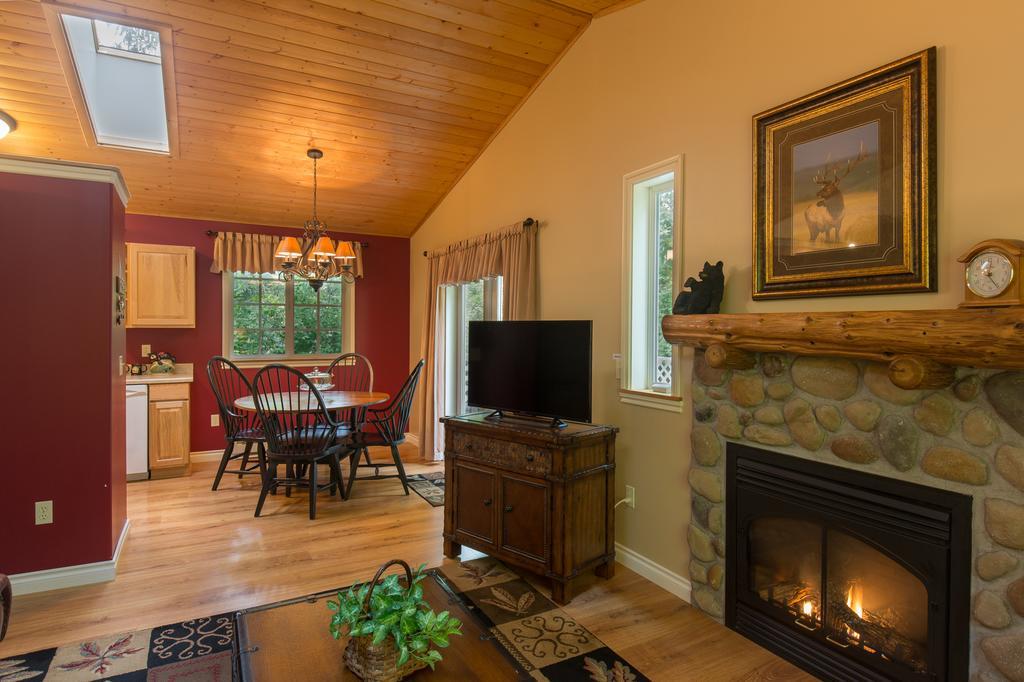 A Hidden Haven Cottages Port Angeles Exteriör bild