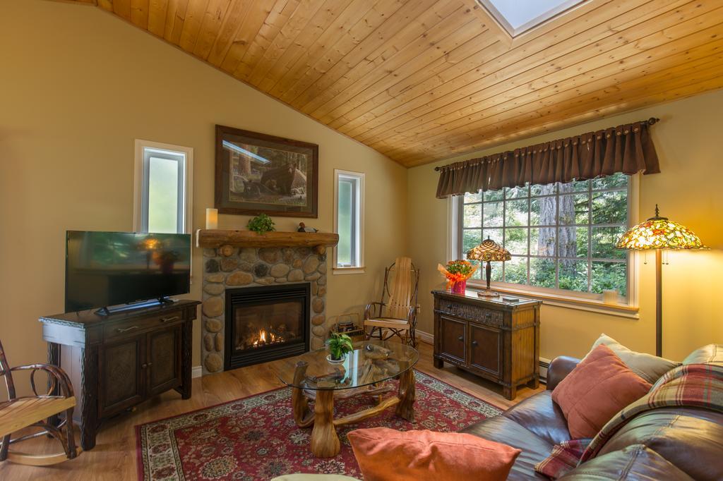 A Hidden Haven Cottages Port Angeles Exteriör bild